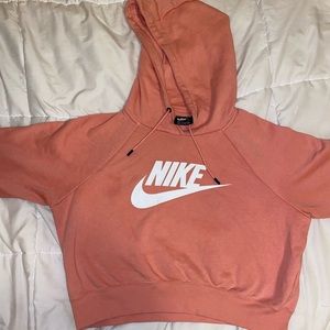 Cropped Nike Pullover